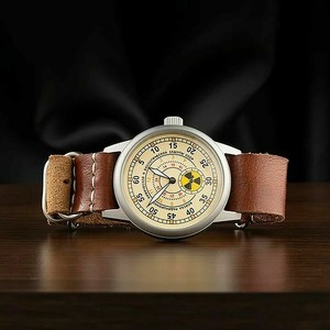 pobeda aviator watch