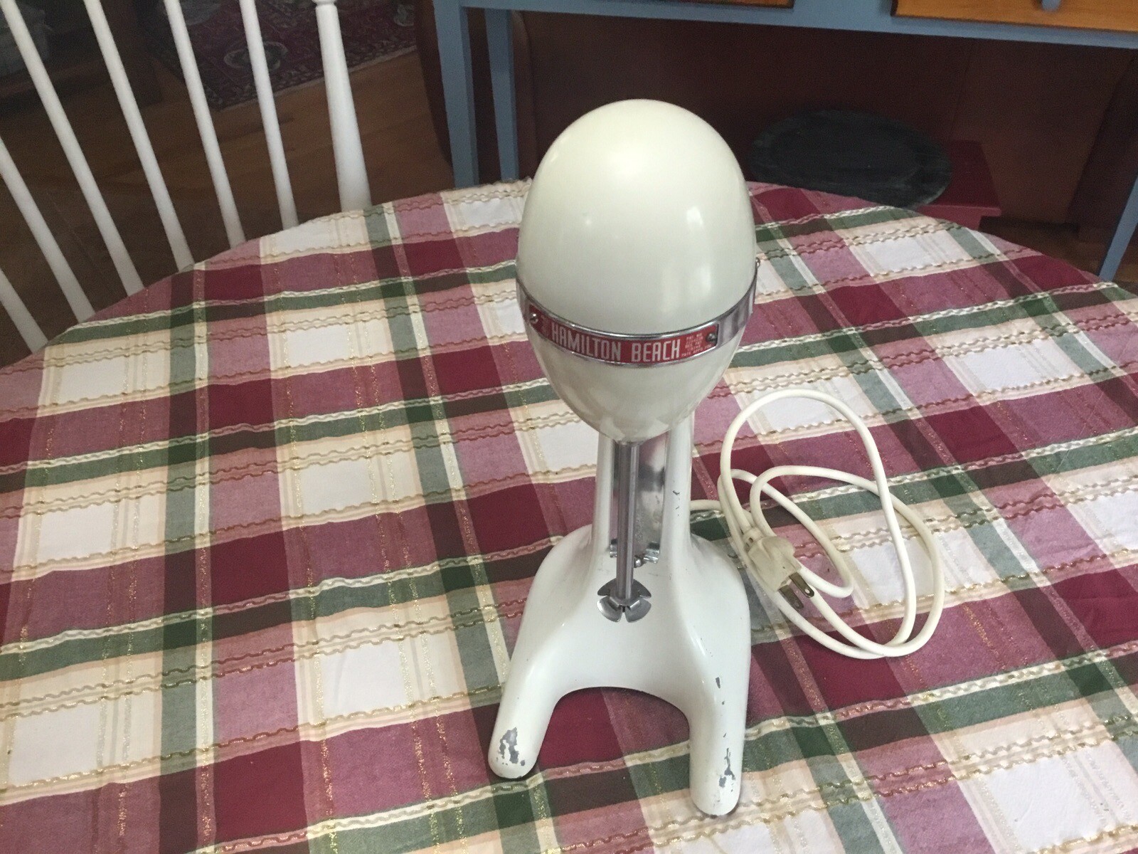 VINTAGE 1950s Hamilton Beach Milkshake Drinkmaster Mixer Model 51 w/18