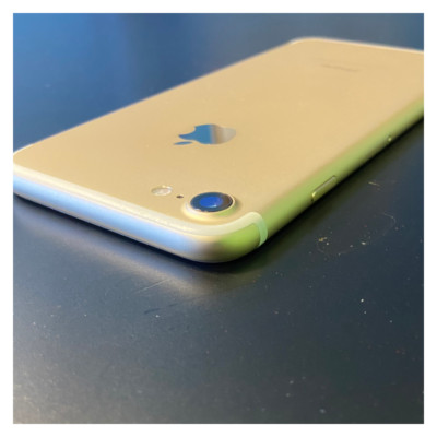 Apple iPhone 7 -128GB 32GB- Unlocked Verizon Good Red/Gold GSM+CDMA