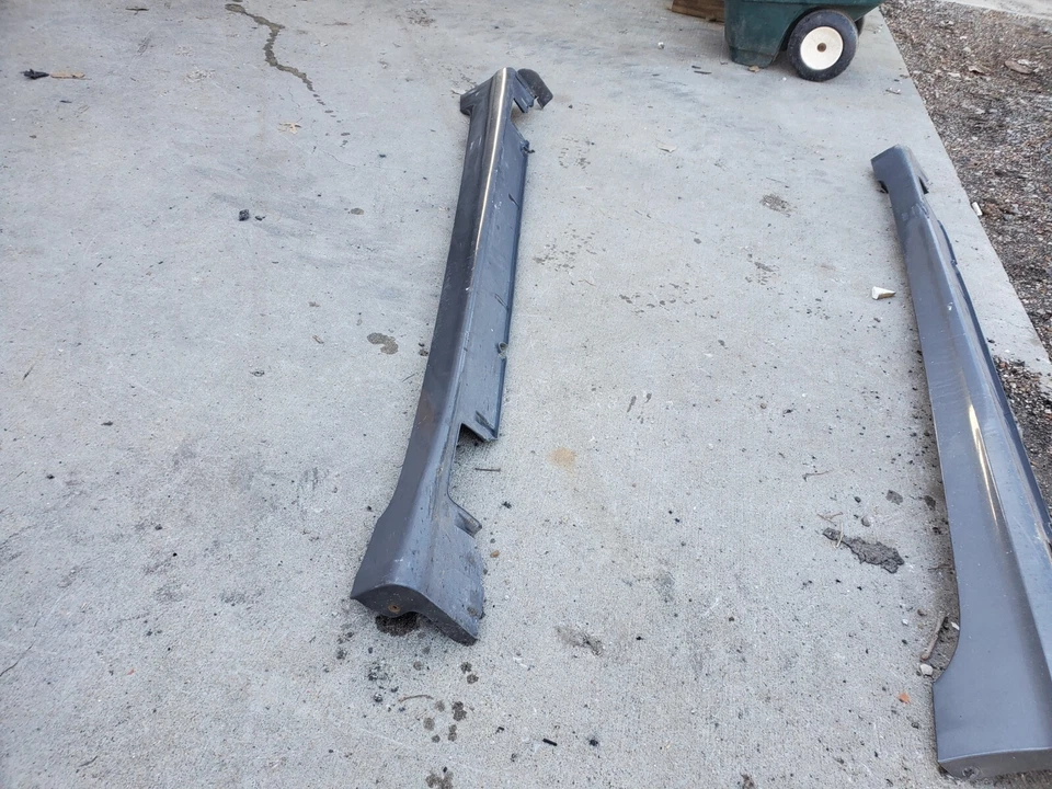 OEM 2011 - 2015 Hyundai Sonata Hybrid Left Driver Side Skirt Rocker Panel Gray Foto 2 de 3