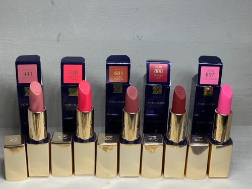 Lápiz labial color puro Estee lauder colores mate recargable - Imagen 4 de 7