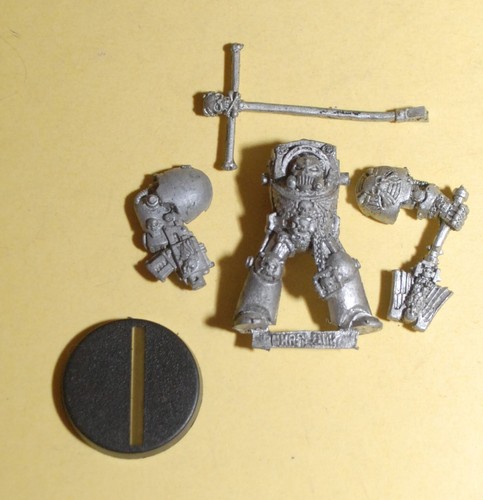Warhammer 40k - Space Marines - Classic Marine Metal Chaplain Terminator Armour