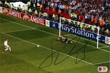ANDRIY SHEVCHENKO SIGNED AC MILAN LEGEND 12X8 PHOTO (ACG CERT AG17143)