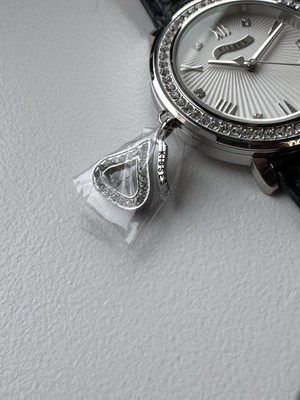 Invicta Wildflower Kiss Edition Women display picture 1