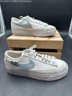 Authentic Nike Sneaker Unisex Adults White/Blue Casual Shoes - US 9.5 — photo 3