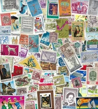 Worldwide - Collection of 200+ all different from 50+ countries....32P....D-927