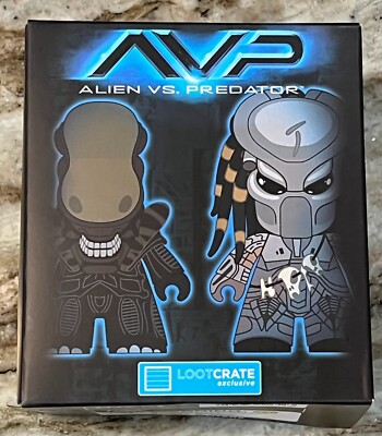 Loot Crate Exclusive Alien VS Predator AVP Titans 3'' Vinyl Figure Blind Box NIB