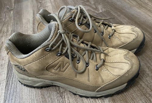 New Balance 965 Waterproof Hiking Shoes 