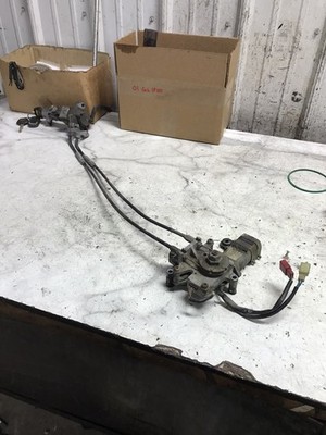 01 Honda GL1800 GL 1800 Goldwing Windshield Wind Shield Servo Motor 