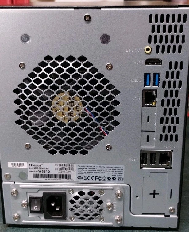 Thecus W5810 Windows Storage 2012 R2 NAS 5 Bay - Immagine 4 di 4