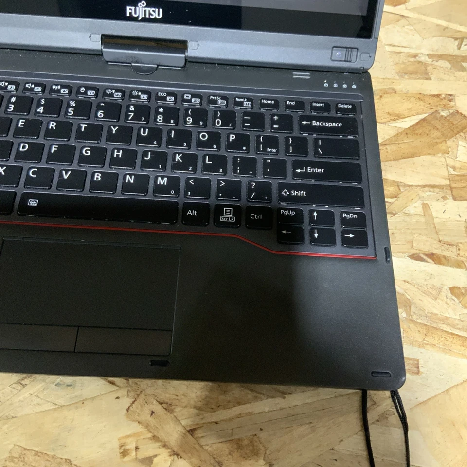 Fujitsu LifeBook T937 TOUCH 13.3" i5-7360U@2.3GHz 8GB RAM 128 GB SSD Win11 B111 - Imagem 4 de 4