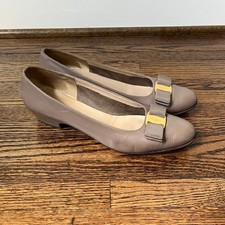 VTG Salvatore Ferragamo Gray Taupe Vara Bow Leather Ballet Pumps Womens 9.5AA