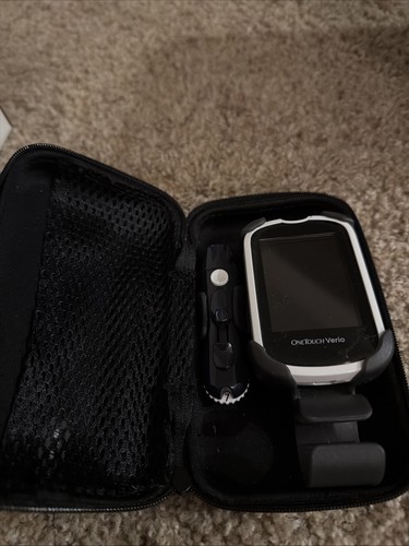 One Touch Verio IQ Blood Glucose Monitoring System with Travel Case