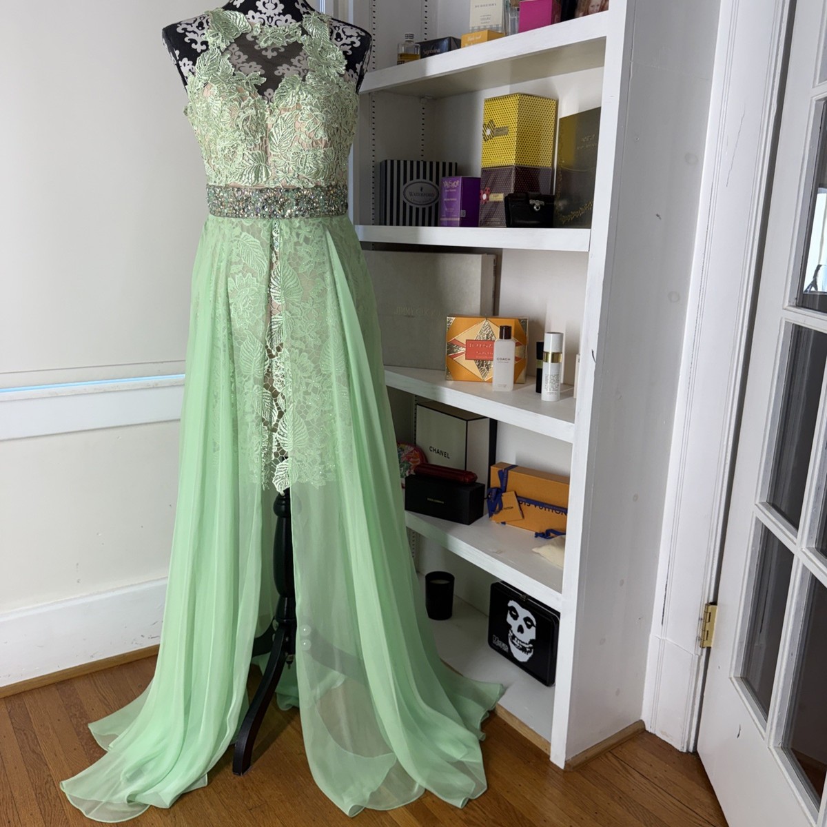 green and pink combination dress Green and Pink go so well together in my opinion. Do you agree? : r/oldhagfashion