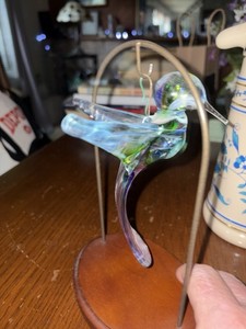 blown  Hummingbird hanging On Stand  murano style figurine ornament green 8”
