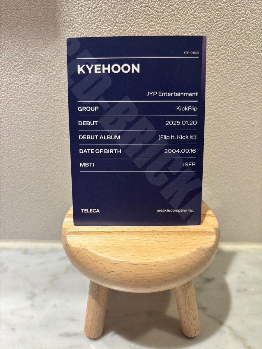 TELECA COLLECTION CARD 2025 K-POP ROOKIE KICKFLIP KYEHOON [BASE