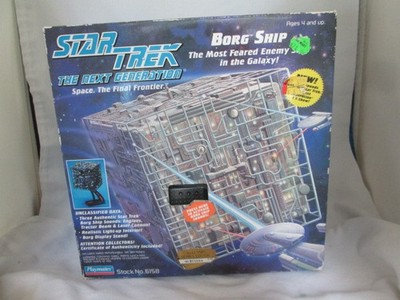 MIB 1994 Star Trek The Next Generation Borg Cube Ship Playmates