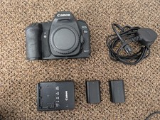 Canon 5D Mark II, 2x Battery