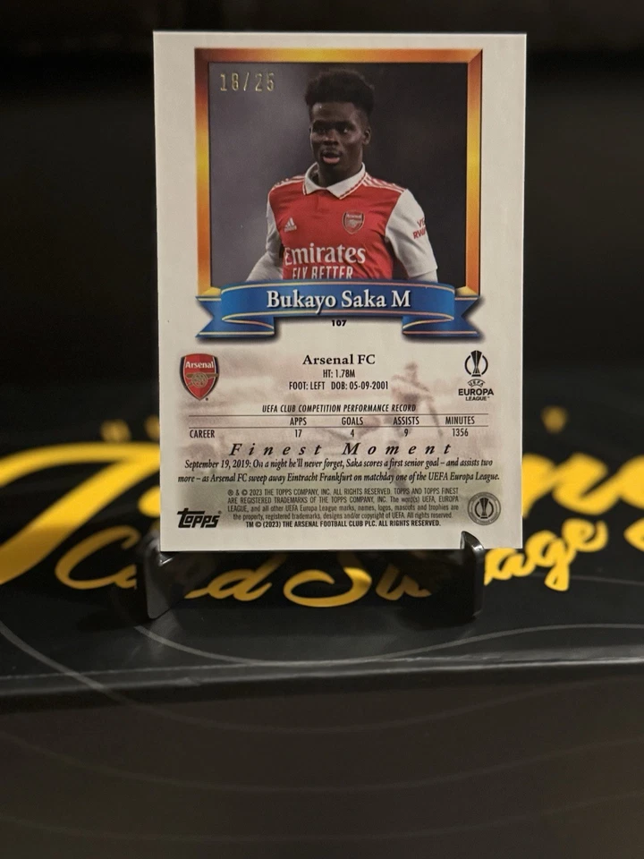 2022-23 Topps Finest Flashbacks - Bukayo Saka - #107 Black Refractor /25 - Image 2 of 2