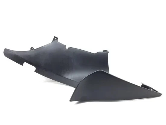 Painel balancim lateral direito 2009 Can-Am Spyder GS Roadster SE5 2885A x - Imagem 2 de 4