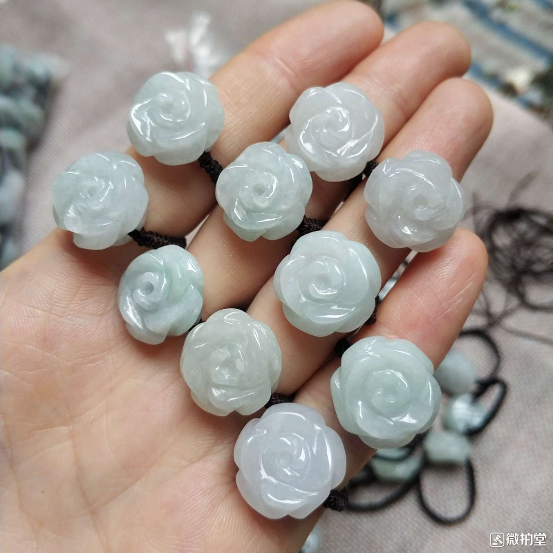 Natural Emerald Jadeite Rose Ring DIY Hand-Carved Bangle Fashion Accessory