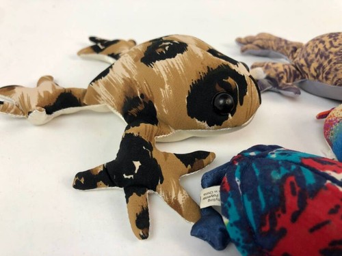 Vintage Sandbag Lot Frog Turtle Rabbit Stuffed Bean Bag Sand Weighted Creatures - Picture 4 of 9