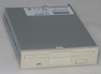 Alps DF354H068F 02-03 3.5'' 1.44MB Floppy Disk Drive IDE w/ Beige Bezel