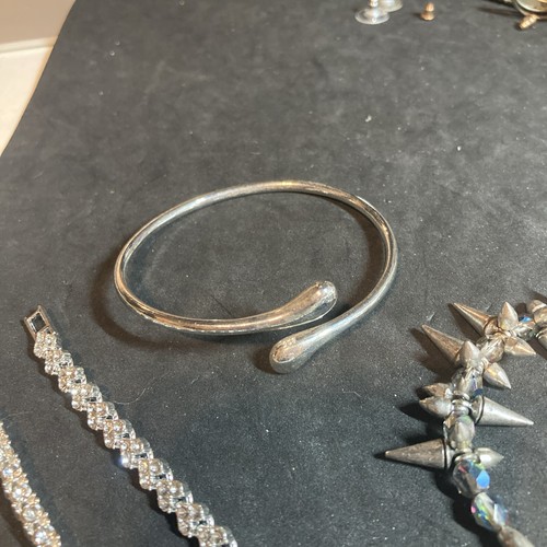 Bracelet Lot Alex And Ani Crystal And Silver Bracelet B145 - Picture 7 of 9