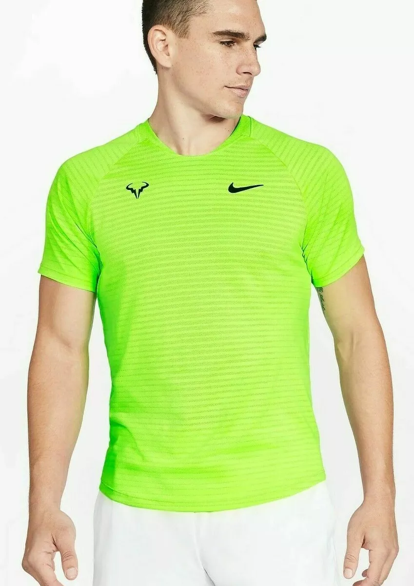 Nike store tennis shirt