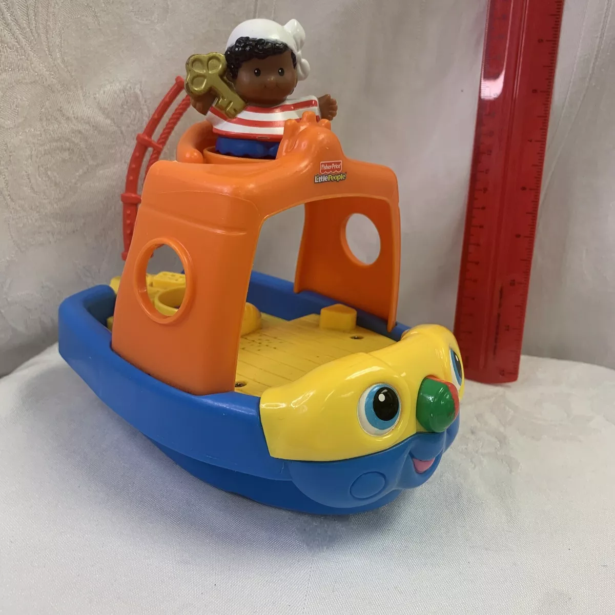 2007 Fisher Price Little People Fishing Boat