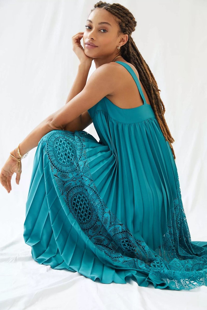 New Anthropologie x geisha designs Pleated Lace Maxi Dress Size Small Green  | eBay