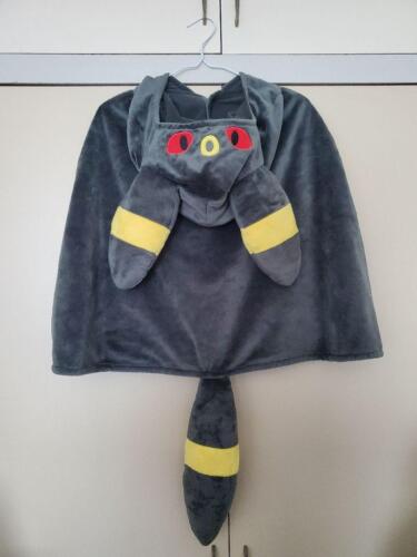 Pokemon Center Original Umbreon Poncho Hooded Eevee Free size F/S - Picture 1 of 2