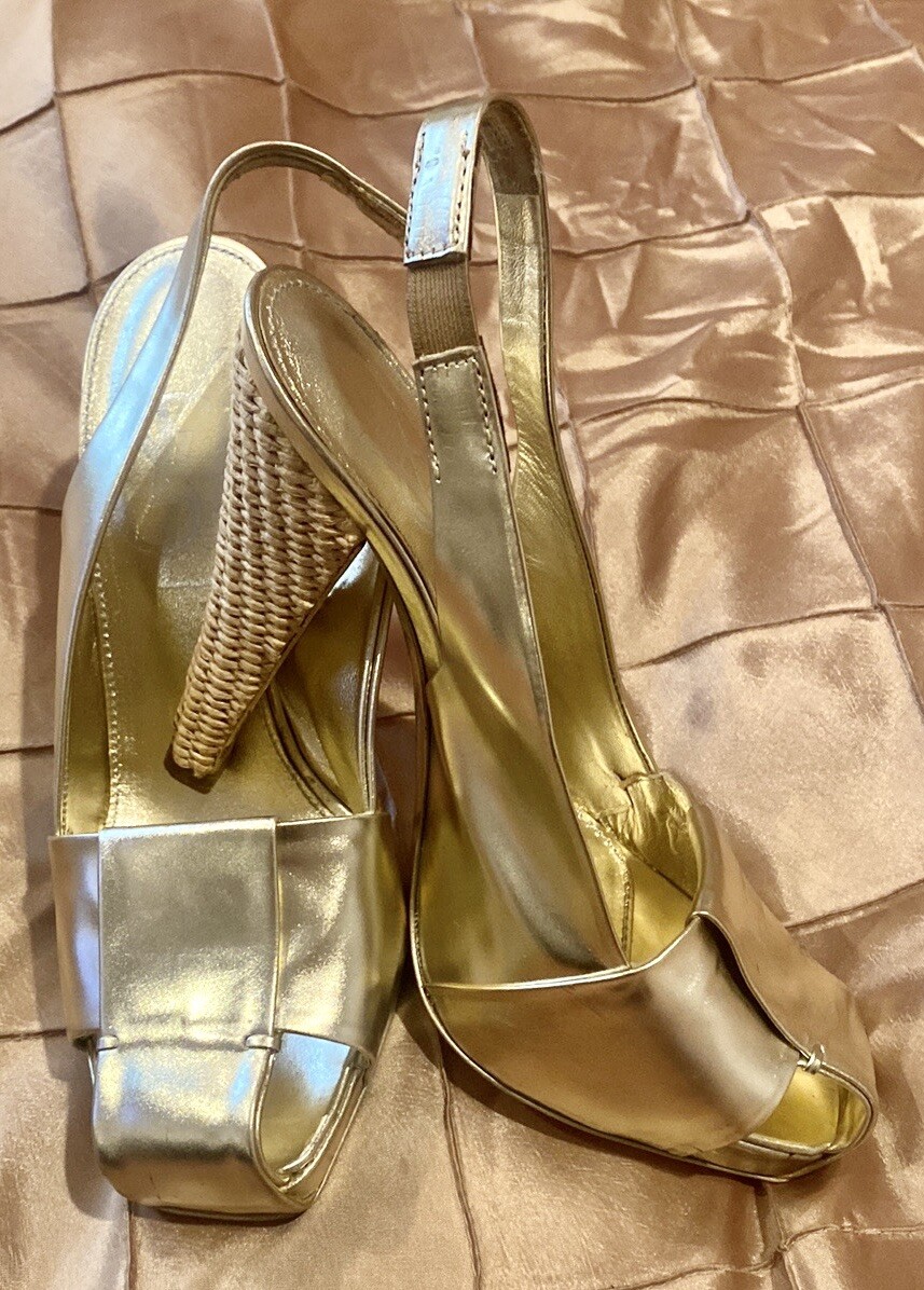 FAVOLOSI SANDALI YVES SAINT LAURENT PELLE ORO CON SCHIENALE UNICI 36 5