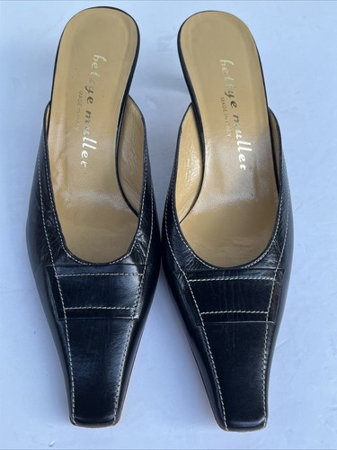 Bettye Muller Slide Kitten Heel Shoes Sz US 7 Eur 37.5 Black Leather Italy - Picture 2 of 9