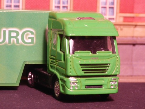 Rarität,1:87, Iveco Stralis SZ , VfL Wolfsburg, Fußball-Bundesliga, Nr.-,- - Bild 4 von 5