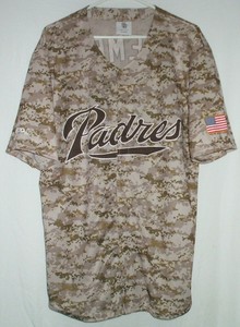 camo padres jersey