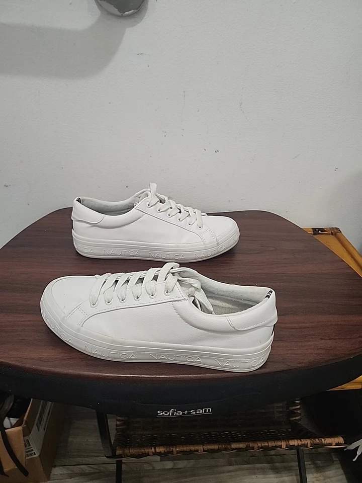 Nautica Women Fashion Sneaker Lace-Up Size 8.5 NWOB H957 - Image 4 of 4