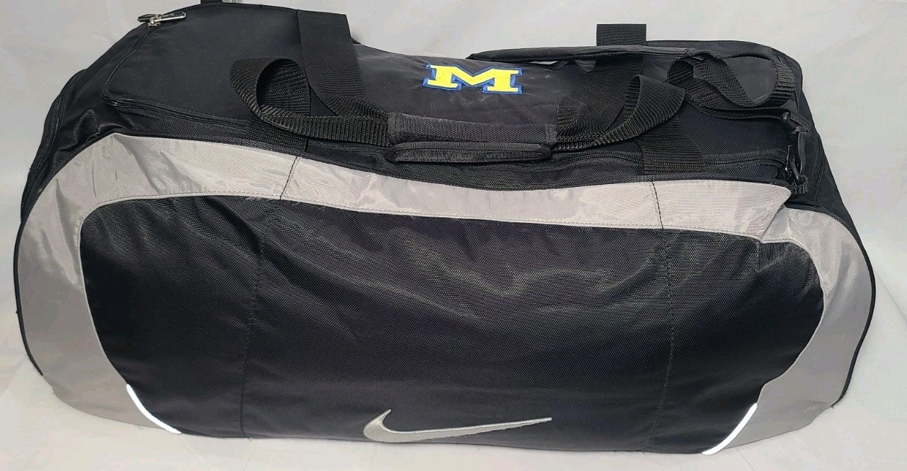Nike Michigan Wolverines Large Blue Duffel Gear Travel Bag Embroidered M ~ Used