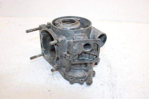 1993 Polaris 350l 6x6 Oem Crankcase 3084117 AP153 - Picture 2 of 9