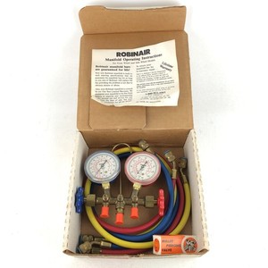 Robinair 40153 Manifold Gauge Set With Three 36 Hoses
