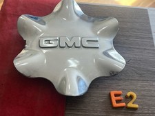 Sale E2 1 1999-2000 Gmc Yukon Denali Chrome Center Cap 9593139 Sale E2 1 1999-2000 Gmc Yukon Denali Chrome Center Cap 9593139
