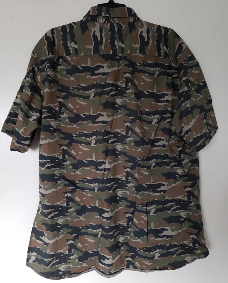 Crooks & Castles Camouflage Short Sleeve Button-Up Shirt Mens XXL - Image 2 of 4