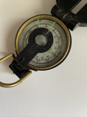 Alter Kompass ''Engineer directional compass'' Kunststoff schwarz, guter Zustand
