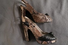 Vintage Peter Fox "snakeskin" varied brown size 6 1/2 B made in Italy great