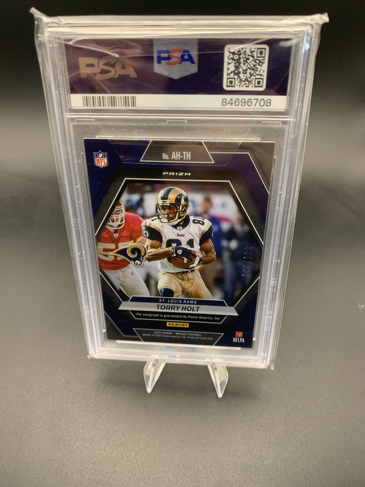 2023 PANINI MOSAIC TORRY HOLT AUTOGRAPH MOSAIC RED /199 PSA 9 RAMS view 3