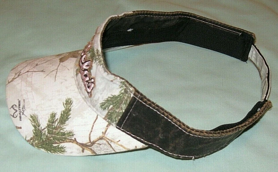Realtree Camo Visor Cabela's Hunting Fishing Golfing Outdoors One Size Fits Most - Image 2 of 4