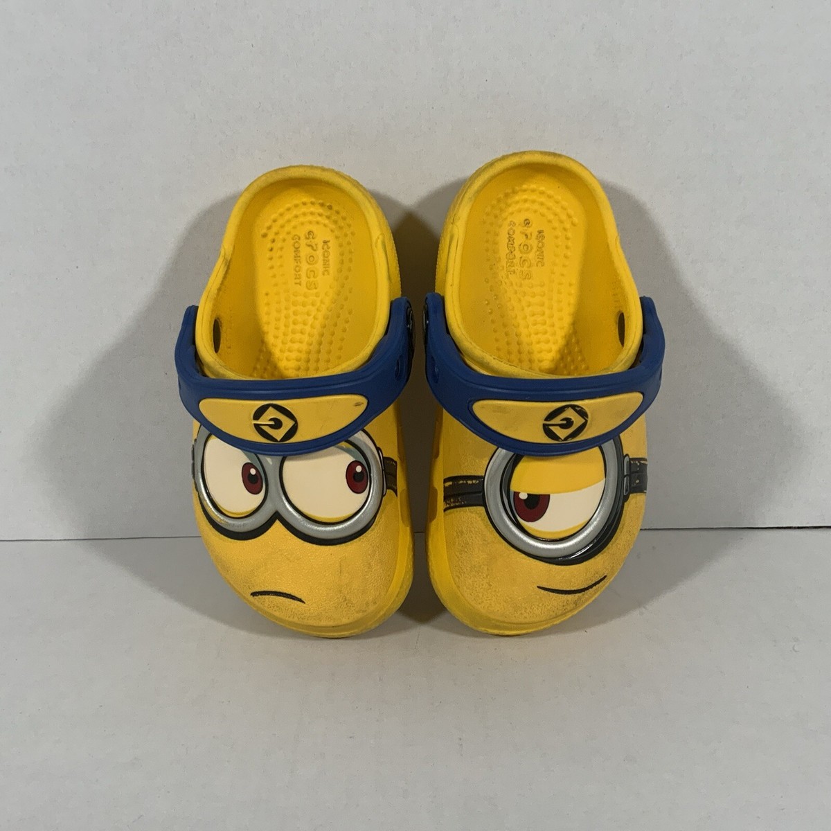 Disney Pixar Fun Lab Dispicable Me Minions Crocs Kids Yellow