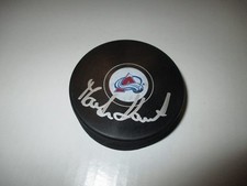 Colorado Avalanche MARTIN KAUT Signed Hockey Puck PROOF