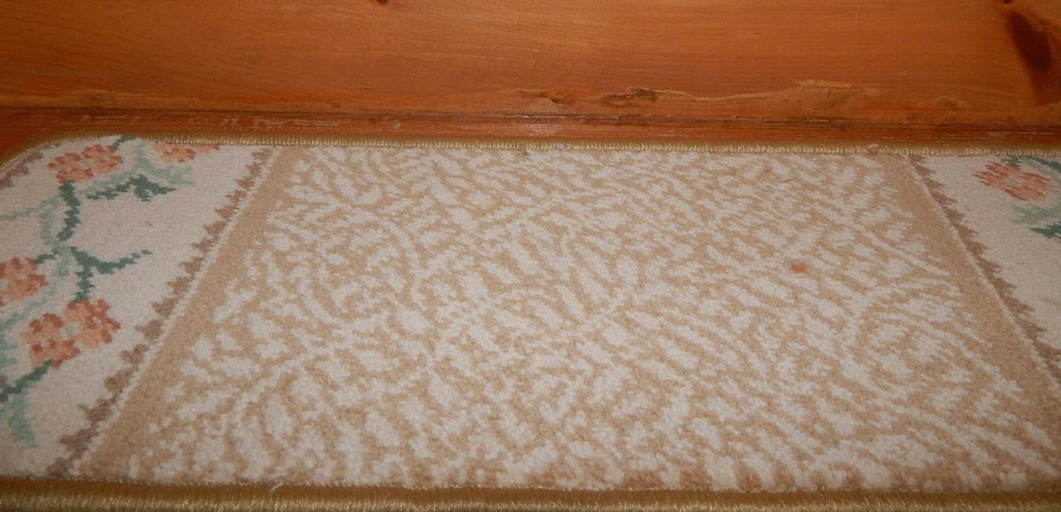 13 = PASO 9" x 27" + 2 peldaños de escalera de 27" x 30" LANA TEJIDA acolchada. Foto 4 de 4