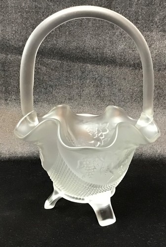 Signed Fenton Frosted Grape Basket #2550 Three toed EXCELLENT